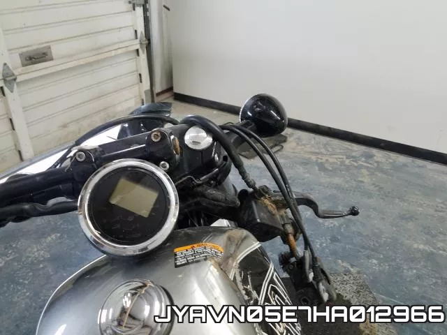 JYAVN05E7HA012966 фото 10