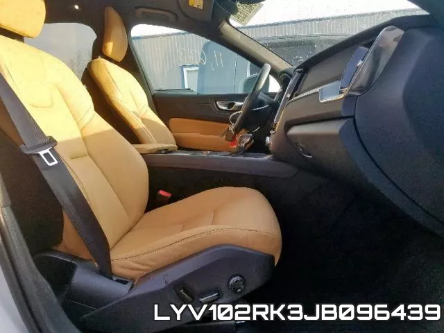 LYV102RK3JB096439 фото 6