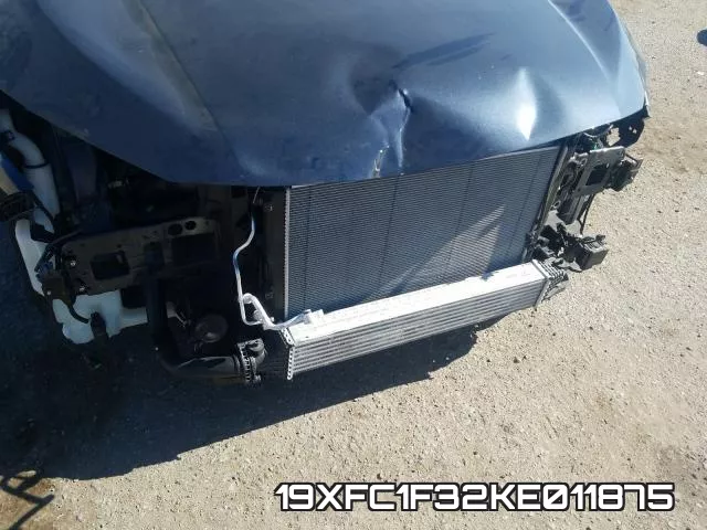 19XFC1F32KE011875 фото 10