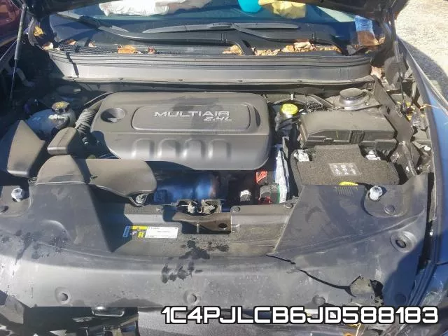 1C4PJLCB6JD588183 фото 8