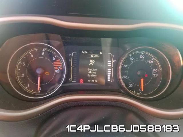 1C4PJLCB6JD588183 фото 9