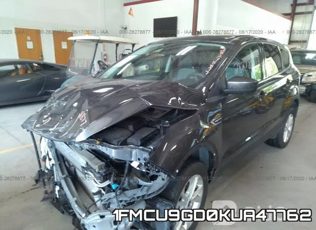1FMCU9GD0KUA47762 фото 3