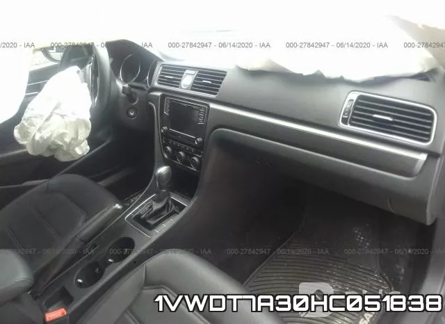 1VWDT7A30HC051838 фото 6
