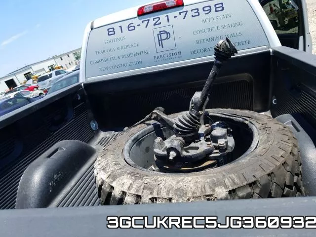 3GCUKREC5JG360932 фото 7