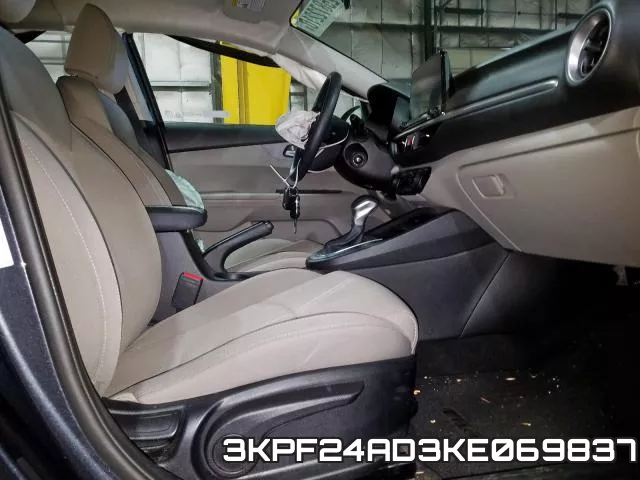 3KPF24AD3KE069837 фото 6