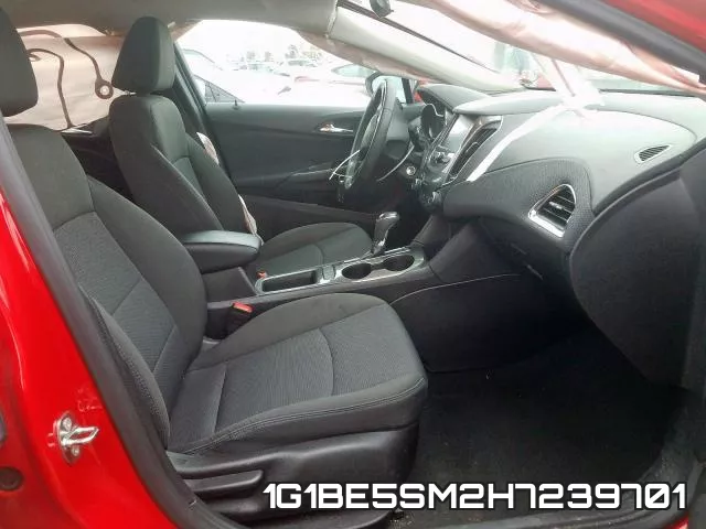 1G1BE5SM2H7239701 фото 6