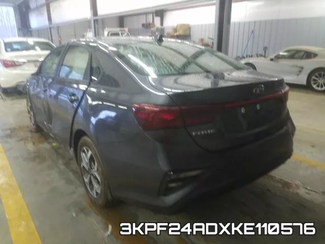 3KPF24ADXKE110576 фото 4