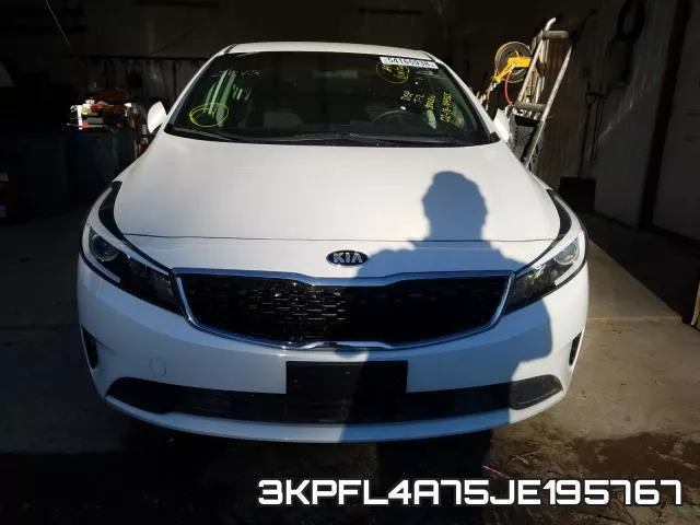 3KPFL4A75JE195767 фото 10