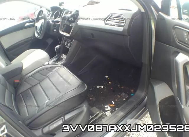 3VV0B7AXXJM023526 фото 6