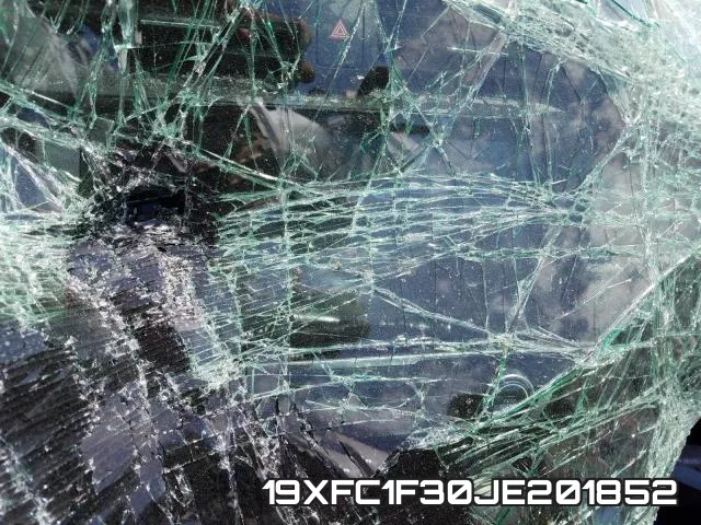 19XFC1F30JE201852 фото 10