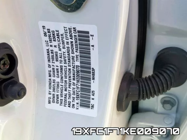 19XFC1F71KE009070 фото 2