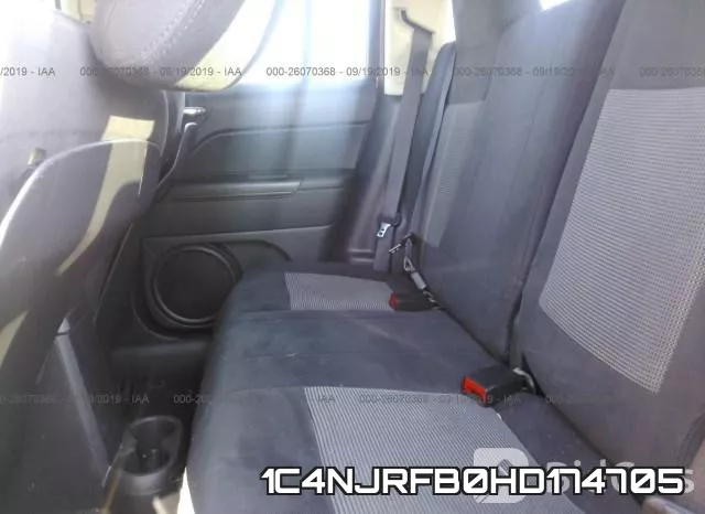 1C4NJRFB0HD174705 фото 8