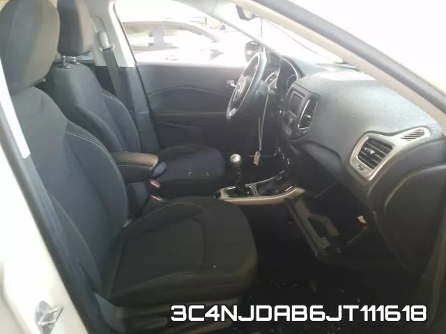3C4NJDAB6JT111618 фото 6