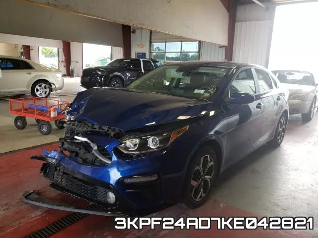 3KPF24AD7KE042821 фото 3