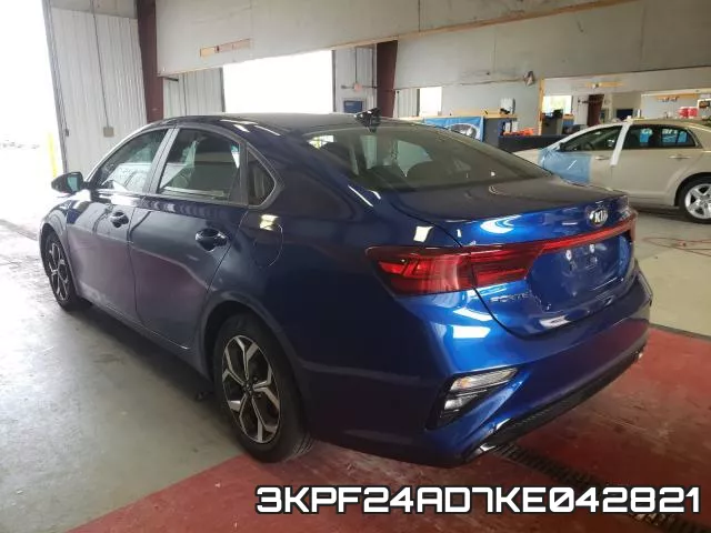 3KPF24AD7KE042821 фото 4