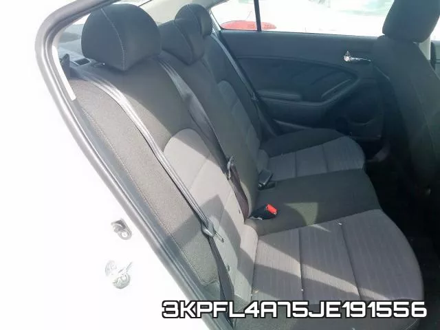 3KPFL4A75JE191556 фото 7