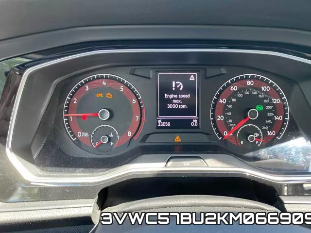 3VWC57BU2KM066909 фото 9