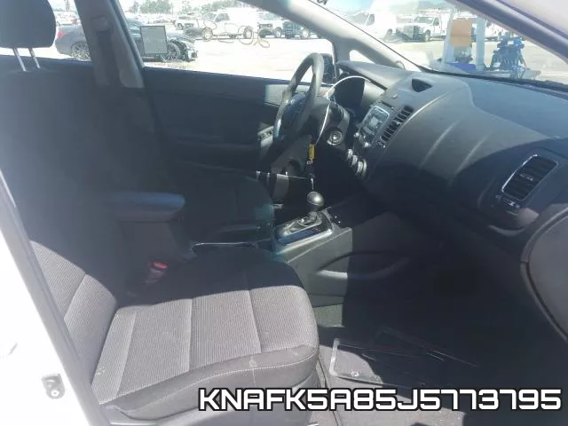 KNAFK5A85J5773795 фото 6