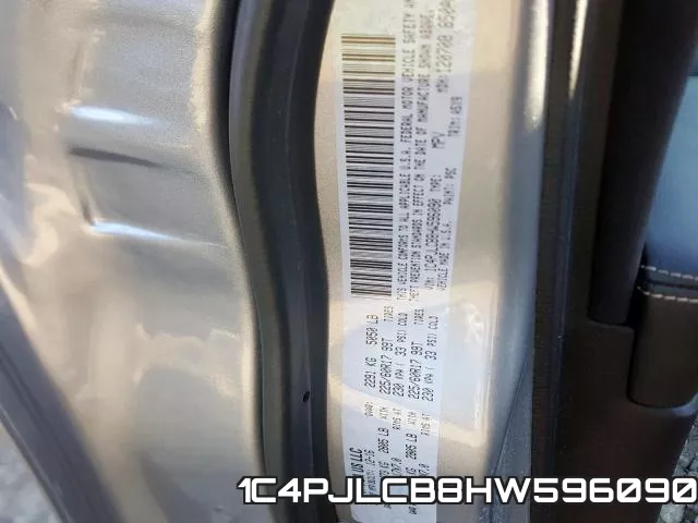 1C4PJLCB8HW596090 фото 2