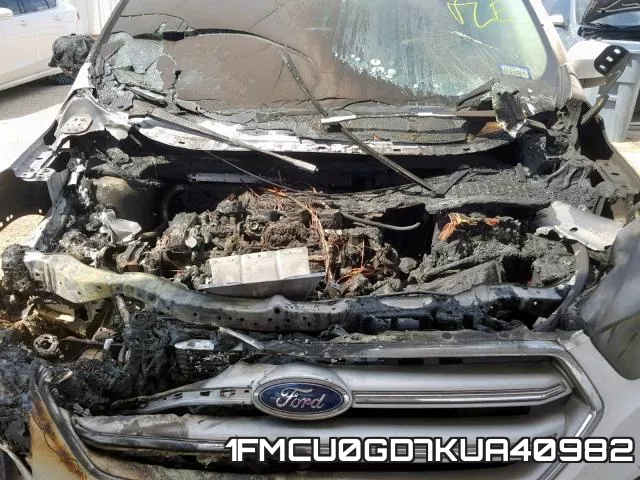 1FMCU0GD7KUA40982 фото 8