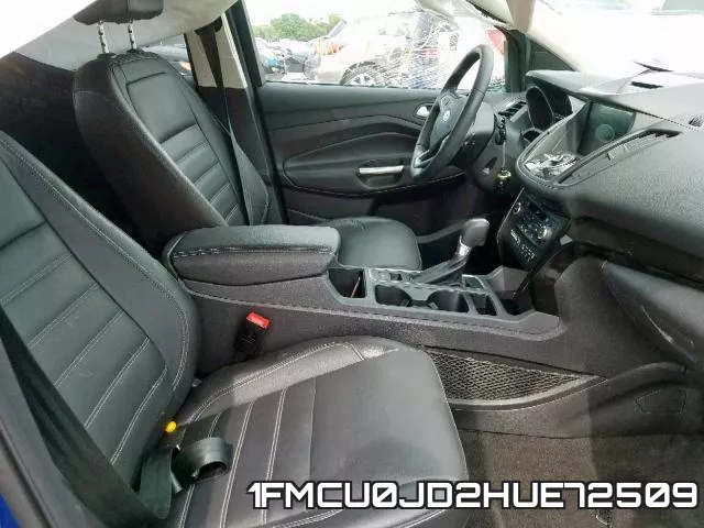 1FMCU0JD2HUE72509 фото 6