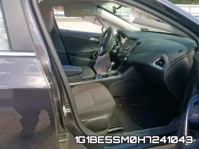 1G1BE5SM0H7241043 фото 6
