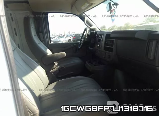 1GCWGBFP7J1318716 фото 6