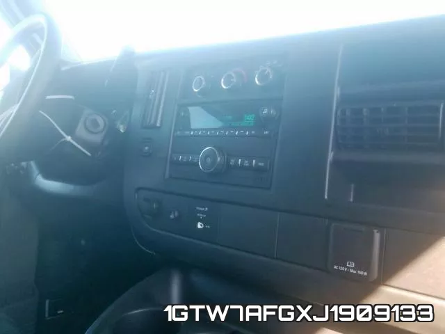 1GTW7AFGXJ1909133 фото 10