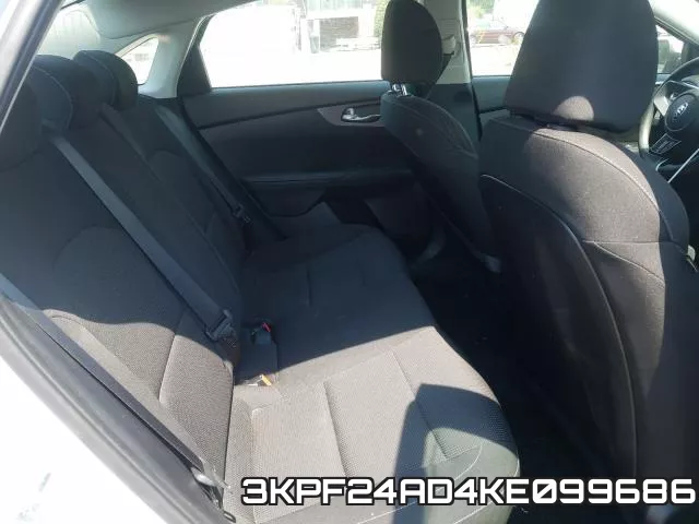 3KPF24AD4KE099686 фото 7
