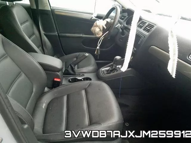 3VWDB7AJXJM259912 фото 6
