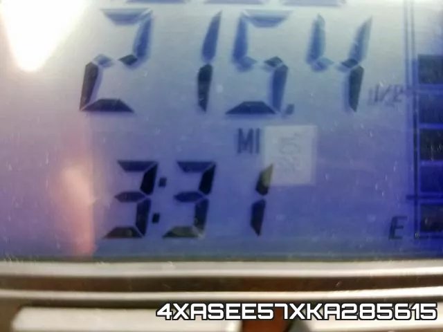 4XASEE57XKA285615 фото 9