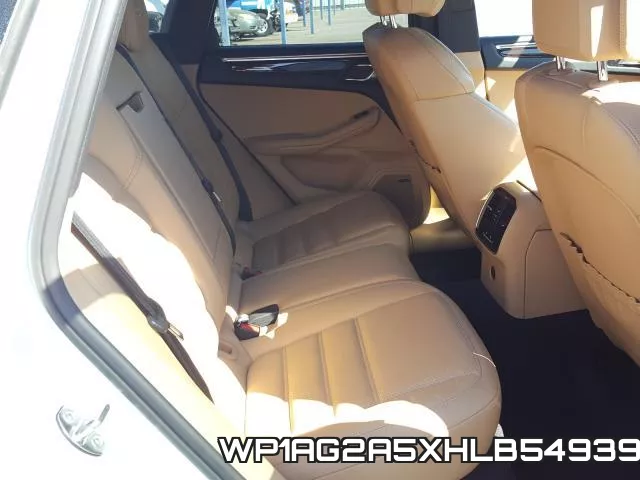 WP1AG2A5XHLB54939 фото 7