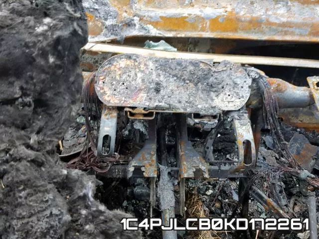 1C4PJLCB0KD172261 фото 9