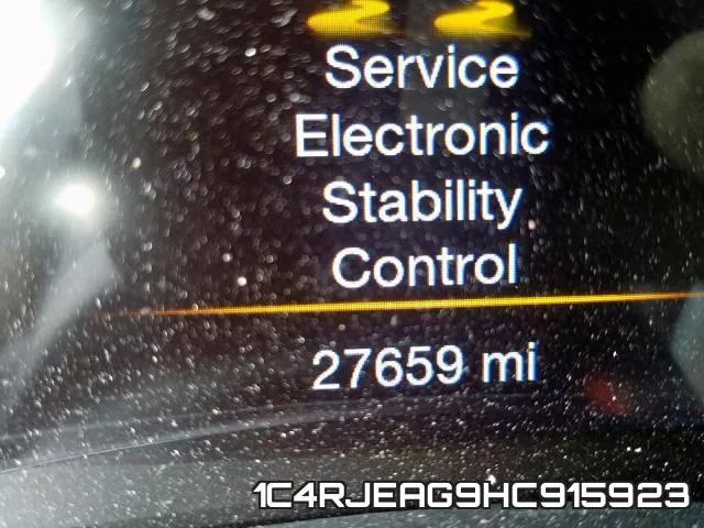 1C4RJEAG9HC915923 фото 9
