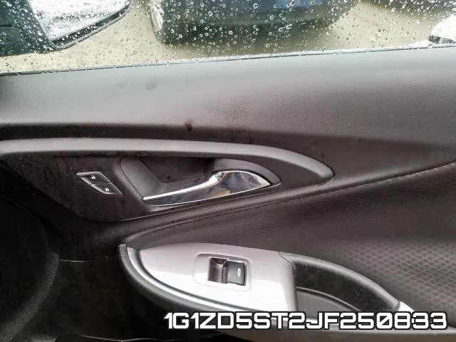1G1ZD5ST2JF250833 фото 10
