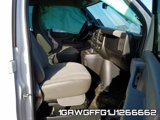 1GAWGFFG1J1266662 фото 6