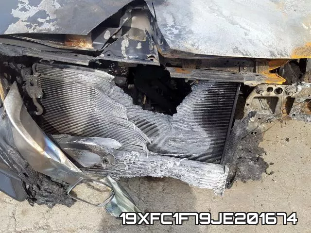 19XFC1F79JE201674 фото 8