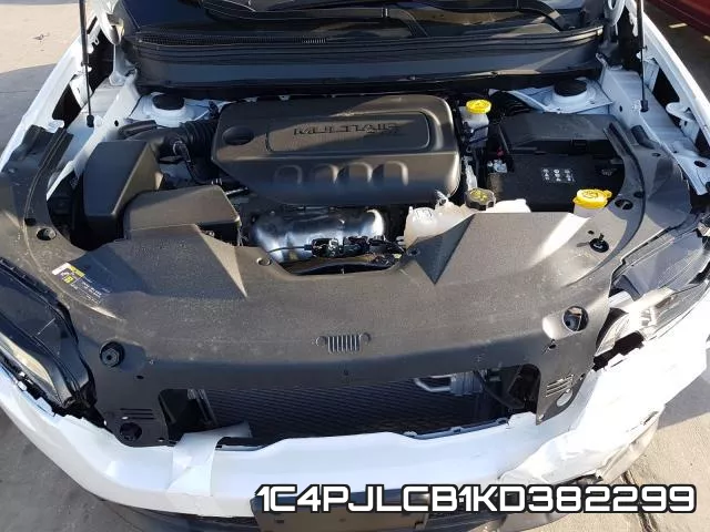 1C4PJLCB1KD382299 фото 8