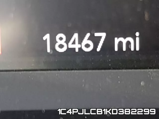 1C4PJLCB1KD382299 фото 9