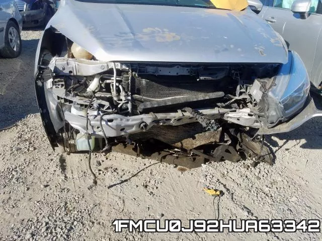 1FMCU0J92HUA63342 фото 10
