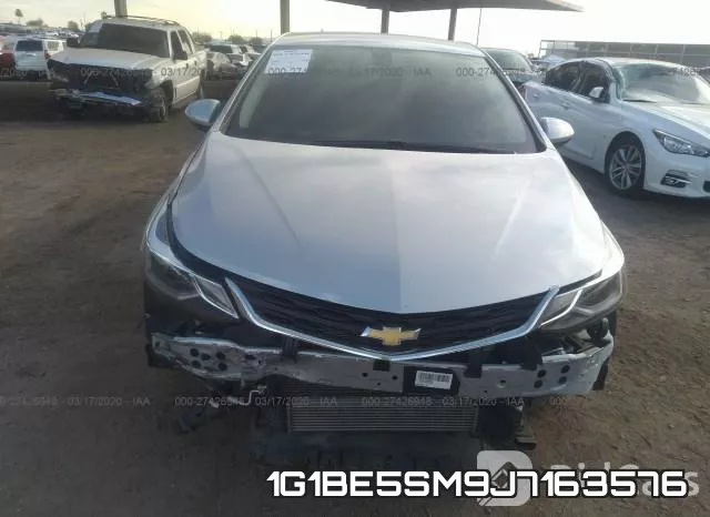 1G1BE5SM9J7163576 фото 7