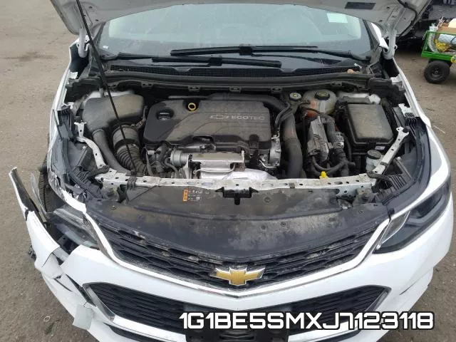 1G1BE5SMXJ7123118 фото 8