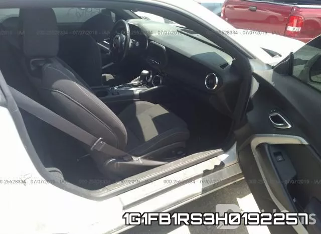 1G1FB1RS3H0192257 фото 6