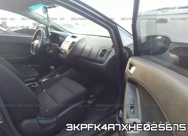 3KPFK4A7XHE025675 фото 6