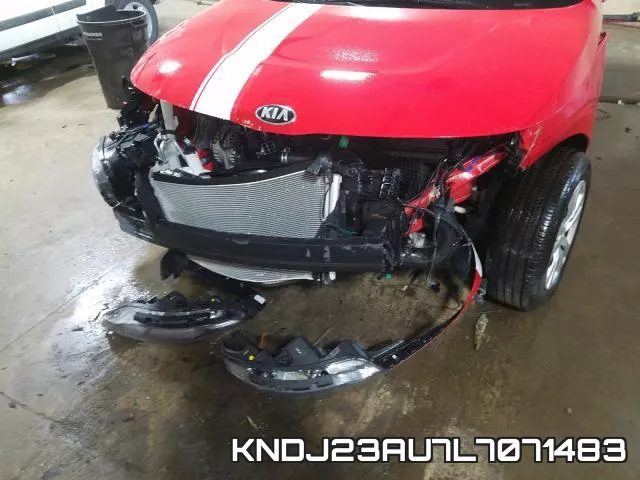 KNDJ23AU7L7071483 фото 10