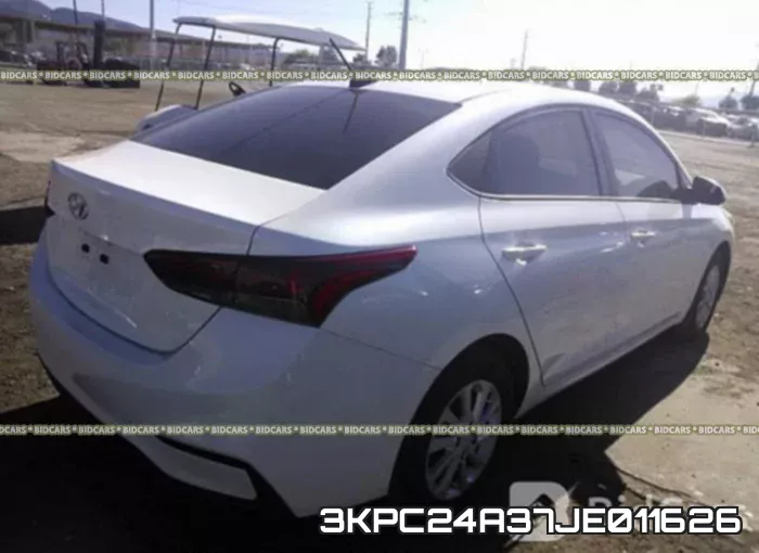 3KPC24A37JE011626 фото 5