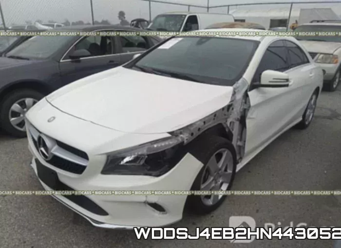 WDDSJ4EB2HN443052 фото 3