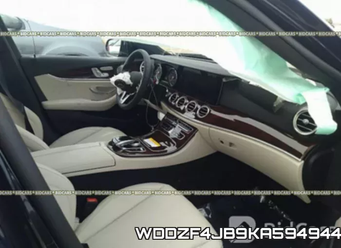WDDZF4JB9KA594944 фото 6
