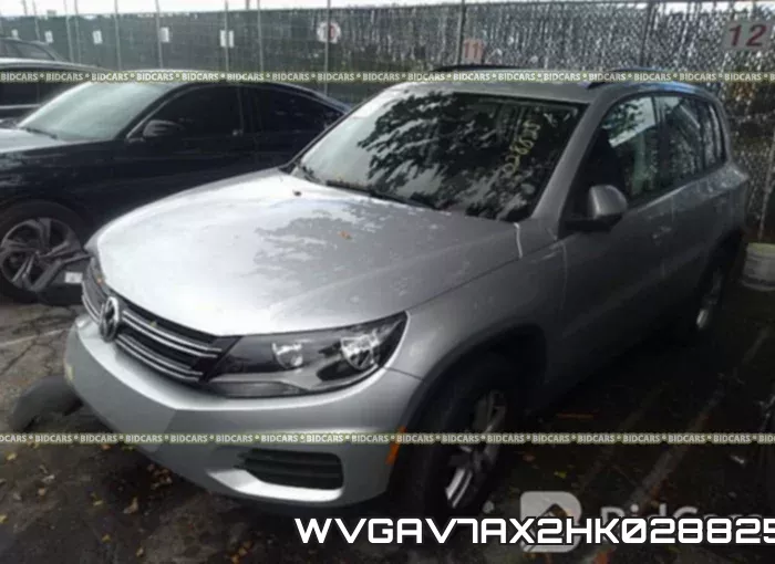 WVGAV7AX2HK028825 фото 3