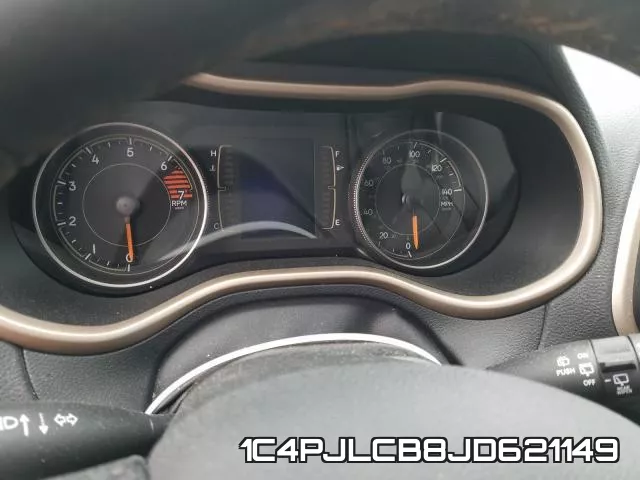 1C4PJLCB8JD621149 фото 9